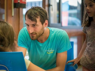 Cliquez pour découvrir toutes les photos de l'ÉTABLISSEMENT ! camping Paradis Les Capucines photo 19