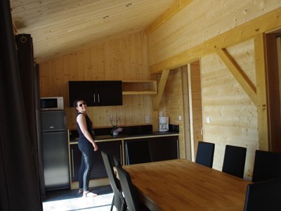 Cliquez pour découvrir toutes les photos de l'HÉBERGEMENT ! chalet - Kanopée Village photo 6