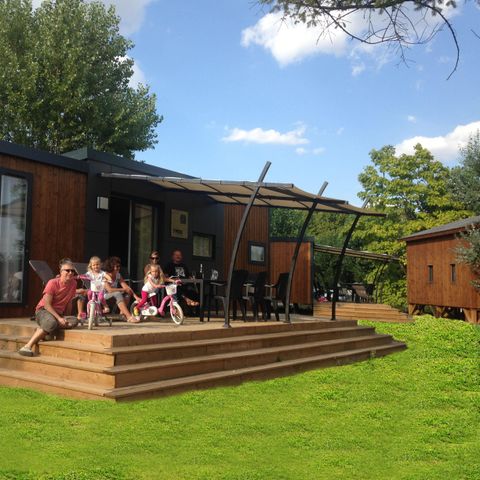 Cliquez pour découvrir toutes les photos de l'HÉBERGEMENT ! mobil-home - Kanopée Village photo 2