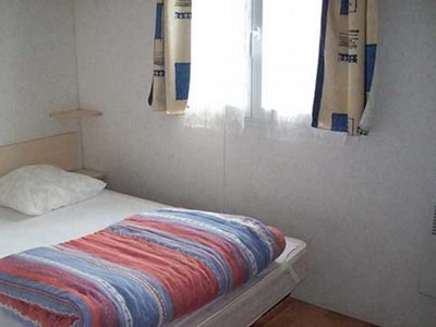 Cliquez pour découvrir toutes les photos de l'HÉBERGEMENT ! mobil-home - Le Roc photo 4