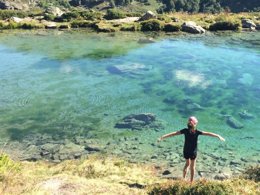 Camping Pas Cher vous présente avec son site Officiel campingpascher.fr, la Résidence Odalys Essentielle L'Ecrin Des Neiges classé 3 étoiles, située sur la commune de Valmeinier dans le département Savoie (Rhône Alpes) en France. La résidence Odalys Essentielle L'Ecrin Des Neiges, vous présente un hébergement de type appartement de 38 m² et télévision. La résidence Odalys Essentielle L'Ecrin Des Neiges vous propose du sam. 28 mars au sam. 04 avril 2026 pour 7 nuits à 479€. Cette location propose 8 dates différentes pour réserver votre séjour. Découvrez également les 2 autres gammes d'hébergements de la résidence. Les Avis clients pour la Résidence Odalys Essentielle L'Ecrin Des Neiges sont excellents avec une note moyenne de 10 sur 10. Piscine chauffée, Piscine extérieure, Court de tennis, Piscine,... En savoir plus : cliquez-ICI.