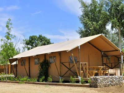 Cliquez pour découvrir toutes les photos de l'HÉBERGEMENT ! tente - Flower Le Nauzan Plage photo 2