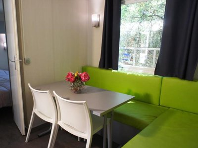 Cliquez pour découvrir toutes les photos de l'HÉBERGEMENT ! mobil-home - Flower Le Mas De Mourgues photo 4