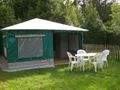 Cliquez pour découvrir toutes les photos de l'HÉBERGEMENT ! bungalow toilé - établissement Les Peupliers photo 3