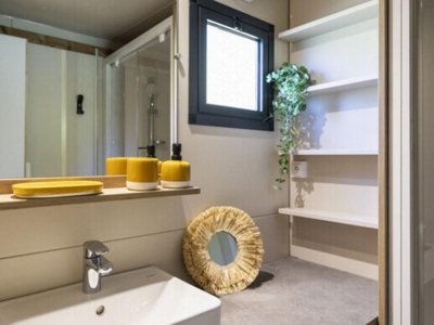 Cliquez pour découvrir toutes les photos de l'HÉBERGEMENT ! chalet - La Molière photo 6