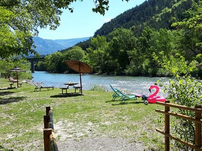 Cliquez pour découvrir toutes les photos de l'ÉTABLISSEMENT ! camping Les Acacias photo 23