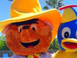 Camping Pas Cher vous présente avec son site Officiel campingpascher.fr, le Camping L'Air Marin classé 4 étoiles, situé sur la commune de Vias dans le département Hérault (Languedoc Roussillon) en France. Le camping L'Air Marin, vous présente un hébergement de type mobil-home de 28 m² pour 6 personnes. Le camping L'Air Marin vous propose du dimanche 17 mai au dimanche 24 mai 2026, en promotion à -14% pour 7 nuits à 246 € au lieu de 287,0 € soit une Économie de 41 €. Cette location propose 23 dates différentes pour réserver votre séjour. Découvrez également les 21 autres gammes d'hébergements du camping. Les Avis clients pour le Camping L'Air Marin sont excellents avec une note moyenne de 8 sur 10. MerÉtang, Parc aquatique, Piscine couverte, Piscine extérieure, Animations familiales, Club ados, Club enfants, Aire de jeux enfants, Court de padel en extérieur, Parcours sportif, Ping-pong, Pétanque, Salle de fitness, Terrain de beach-volley, Terrain de football, Terrain multisports, Bar, Dépôt de pain, Plats à emporter, Restaurant, Snack/Bar, Épicerie,... En savoir plus : cliquez-ICI.