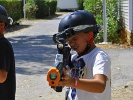 Camping Pas Cher vous présente avec son site Officiel campingpascher.fr, le Camping L'Air Marin classé 4 étoiles, situé sur la commune de Vias dans le département Hérault (Languedoc Roussillon) en France. Le camping L'Air Marin, vous présente un hébergement de type mobil-home de 18 m² et télévision. Le camping L'Air Marin vous propose du sam. 04 avril au sam. 11 avril 2026, en promotion à -14% pour 7 nuits à 234 € au lieu de 273,0 € soit une Économie de 39 €. Cette location propose 88 dates différentes pour réserver votre séjour. Découvrez également les 21 autres gammes d'hébergements du camping. Les Avis clients pour le Camping L'Air Marin sont excellents avec une note moyenne de 8 sur 10. MerÉtang, Parc aquatique, Piscine couverte, Piscine extérieure, Animations familiales, Club ados, Club enfants, Aire de jeux enfants, Court de padel en extérieur, Parcours sportif, Ping-pong, Pétanque, Salle de fitness, Terrain de beach-volley, Terrain de football, Terrain multisports, Bar, Dépôt de pain, Plats à emporter, Restaurant, Snack/Bar, Épicerie,... En savoir plus : cliquez-ICI.