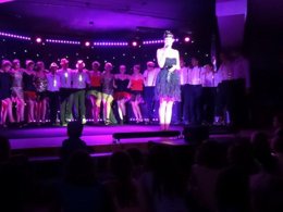 Camping Pas Cher vous présente avec son site Officiel campingpascher.fr, le Camping Domaine Du Mas Du Saboth classé 4 étoiles, situé sur la commune de Vers dans le département Lot (Midi Pyrénées) en France. Le camping Domaine Du Mas Du Saboth vous propose un hébergement de type mobil-home de 48 m². L'établissement vous propose 16 autres types d'hébergements. Découvrez tous nos séjours à petits prix dans la commune et aux alentours de Vers du département : Lot (Midi Pyrénées). Les Avis clients pour le Camping Domaine Du Mas Du Saboth sont excellents avec une note moyenne de 8 sur 10. Piscine couverte, Piscine extérieure, Club ados, Club enfants, Aire de jeux enfants, Baby-foot, Court de tennis, Ping-pong, Pétanque, Salle de fitness, Terrain de badminton, Terrain de beach-volley, Terrain de football, Terrain de volley-ball, Terrain multisports, Trampoline, Dépôt de pain, Plats à emporter,... En savoir plus : cliquez-ICI.