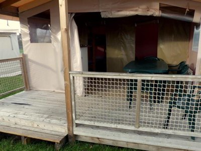 Cliquez pour découvrir toutes les photos de l'HÉBERGEMENT ! tente - Le Pontis photo 4
