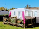 Camping Pas Cher vous présente avec son site Officiel campingpascher.fr, le Camping Le Pontis classé 3 étoiles, situé sur la commune de Verteillac dans le département Dordogne (Aquitaine) en France. Le camping Le Pontis vous propose un hébergement de type mobil-home. Cet hébergement propose plus de 102 dates différentes pour réserver ! Pour dévouvrir la période la moins chère, consultez la rubrique 'Tarifs' et sélectionnez votre mois de départ. L'établissement vous propose 6 autres types d'hébergements. Découvrez tous nos séjours à petits prix dans la commune et aux alentours de Verteillac du département : Dordogne (Aquitaine). Les Avis clients pour le Camping Le Pontis sont excellents avec une note moyenne de 8 sur 10. Piscine chauffée, Piscine extérieure, Animations familiales, Aire de jeux enfants, Canoë-kayak, Centre équestre, Court de tennis, Ping-pong, Pétanque, Terrain de football, Terrain multisports, Bar, Boulangerie, Bureau de tabac, Restaurant, Restaurant grill, Snack/Bar, Station-service, Supermarché, Épicerie,... En savoir plus : cliquez-ICI.
