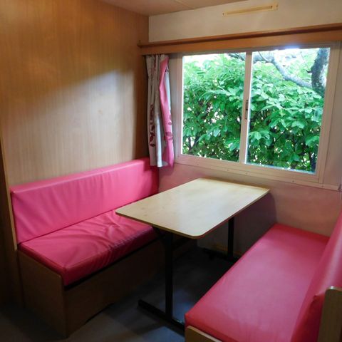 Cliquez pour découvrir toutes les photos de l'HÉBERGEMENT ! mobilhome - Les Chênes photo 2