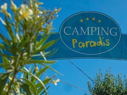 Camping Pas Cher vous présente avec son site Officiel campingpascher.fr, le Camping Paradis Cayola classé 4 étoiles, situé sur la commune de Vias dans le département Hérault (Languedoc Roussillon) en France. Le camping Paradis Cayola vous propose un hébergement de type mobil-home de 27 m² pour 2 personnes avec climatisation (télévision). L'établissement vous propose 27 autres types d'hébergements. Découvrez tous nos séjours à petits prix dans la commune et aux alentours de Vias du département : Hérault (Languedoc Roussillon). Les Avis clients pour le Camping Paradis Cayola sont excellents avec une note moyenne de 8 sur 10. Piscine chauffée, Piscine extérieure, Animation ados, Animations familiales, Club enfants, Aire de jeux enfants, Baby-foot, Canoë-kayak, Court de tennis, Jet-ski, Location de bateaux, Paddle, Ping-pong, Piscine, Pétanque, Structure gonflable enfants, Terrain de beach-volley, Terrain multisports, Bar, Brasserie, Épicerie,... En savoir plus : cliquez-ICI.