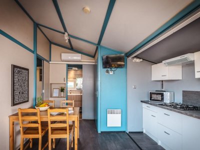 Cliquez pour découvrir toutes les photos de l'HÉBERGEMENT ! chalet - Le Roucan West photo 2