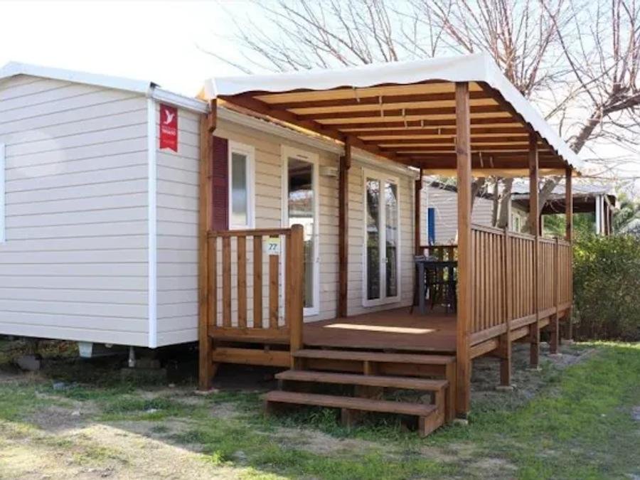 Camping Pas Cher vous présente avec son site Officiel campingpascher.fr, le Camping Flower Altea classé 3 étoiles, situé sur la commune de Vic La Gardiole dans le département Hérault (Languedoc Roussillon) en France. Le camping Flower Altea vous propose un hébergement de type mobil-home de 30 m² pour 1 personne avec climatisation (télévision). L'établissement vous propose 8 autres types d'hébergements. Découvrez tous nos séjours à petits prix dans la commune et aux alentours de Vic La Gardiole du département : Hérault (Languedoc Roussillon). Les Avis clients pour le Camping Flower Altea sont excellents avec une note moyenne de 8 sur 10. Piscine chauffée, Piscine extérieure, Animations familiales, Club enfants, Aire de jeux enfants, Canoë-kayak, Canyoning, Centre équestre, Court de tennis, Cyclisme, Paddle, Ping-pong, Piscine, Plongée, Pédalo, Pétanque, Salle de fitness, Structure gonflable enfants, Terrain de football, Terrain multisports, Trampoline, kiteSurf, Bar, Dépôt de pain, Pizzeria, Plats à emporter, Snack/Bar, Épicerie,... En savoir plus : cliquez-ICI.