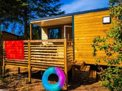 Cliquez pour découvrir toutes les photos de l'HÉBERGEMENT ! mobil-home - Mas Des Roses photo 2