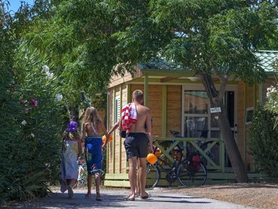 Cliquez pour découvrir toutes les photos de l'ÉTABLISSEMENT ! camping Mas Des Roses photo 6