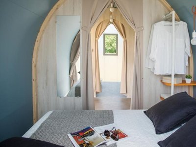 Cliquez pour découvrir toutes les photos de l'HÉBERGEMENT ! bungalow toilé - Flower Omaha Beach photo 3