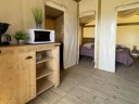 Cliquez pour découvrir toutes les photos de l'HÉBERGEMENT ! tente en toile et bois - camping Flower Omaha Beach photo 2