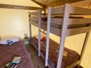 Cliquez pour découvrir toutes les photos de l'HÉBERGEMENT ! tente en toile et bois - camping Flower Omaha Beach photo 4