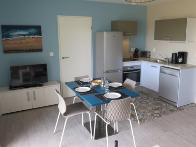 Cliquez pour découvrir toutes les photos de l'HÉBERGEMENT ! appartement - Les Sables D'Or photo 3