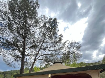 Cliquez pour découvrir toutes les photos de l'HÉBERGEMENT ! bungalow toilé - Flower Les Cadenières photo 7