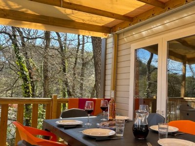 Cliquez pour découvrir toutes les photos de l'HÉBERGEMENT ! mobil-home - Flower Les Cadenières photo 2