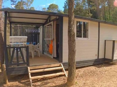 Cliquez pour découvrir toutes les photos de l'HÉBERGEMENT ! chalet - Paradis - Le Ruou photo 3