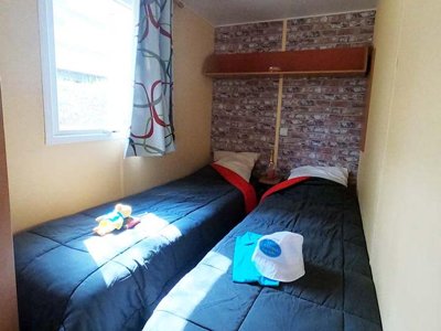 Cliquez pour découvrir toutes les photos de l'HÉBERGEMENT ! mobil-home - Paradis - Le Ruou photo 5