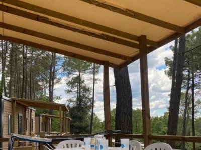 Cliquez pour découvrir toutes les photos de l'HÉBERGEMENT ! mobil-home - Paradis - Le Ruou photo 3