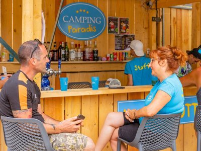 Cliquez pour découvrir toutes les photos de l'ÉTABLISSEMENT ! camping Paradis - Le Ruou photo 21