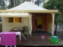 Cliquez pour découvrir toutes les photos de l'HÉBERGEMENT ! bungalow toilé - camping Paradis - Le Ruou photo 2