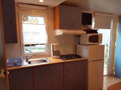 Cliquez pour découvrir toutes les photos de l'HÉBERGEMENT ! mobil-home - Mas De Lastourg photo 3
