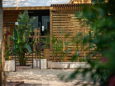 Cliquez pour découvrir toutes les photos de l'HÉBERGEMENT ! mobil-home - Les Berges Du Canal photo 9