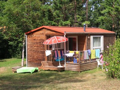 Cliquez pour découvrir toutes les photos de l'HÉBERGEMENT ! mobil-home - La Fontaine Du Roc photo 2