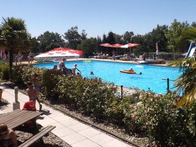 Cliquez pour découvrir toutes les photos de l'ÉTABLISSEMENT ! camping La Fontaine Du Roc photo 4