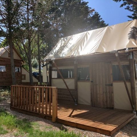 Cliquez pour découvrir toutes les photos de l'HÉBERGEMENT ! tente toile et bois - Borepo photo 2