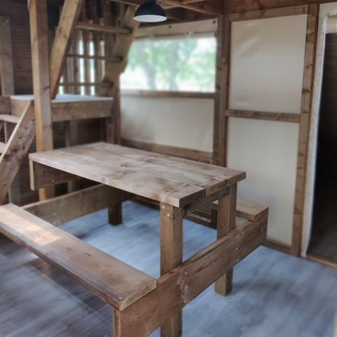 Cliquez pour découvrir toutes les photos de l'HÉBERGEMENT ! tente toile et bois - Borepo photo 3