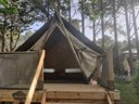 Cliquez pour découvrir toutes les photos de l'HÉBERGEMENT ! tente en toile et bois - camping Borepo photo 2