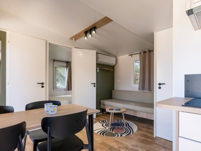 Cliquez pour découvrir toutes les photos de l'HÉBERGEMENT ! mobil-home - Flower La Sagne photo 4