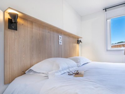 Cliquez pour découvrir toutes les photos de l'HÉBERGEMENT ! mobil-home - Flower La Sagne photo 3