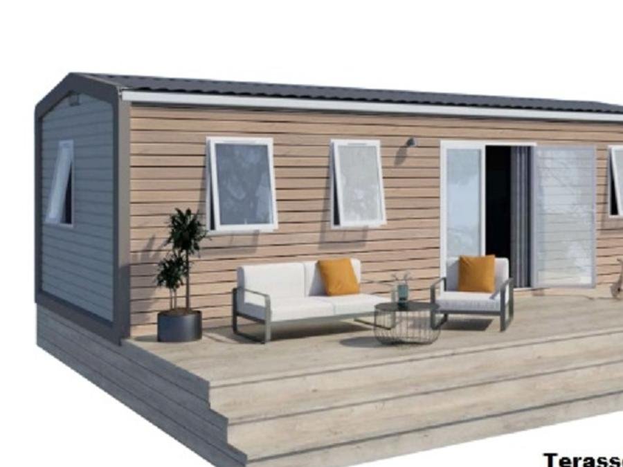 Camping Pas Cher vous présente avec son site Officiel campingpascher.fr, le Camping Marina Plage classé 3 étoiles, situé sur la commune de Vitrolles dans le département Bouches-du-rhône (Provence Alpes Côte D'azur) en France. Le camping Marina Plage vous propose un hébergement de type mobil-home de 32 m² avec climatisation (télévision). L'établissement vous propose 5 autres types d'hébergements. Découvrez tous nos séjours à petits prix dans la commune et aux alentours de Vitrolles du département : Bouches-du-rhône (Provence Alpes Côte D'azur). Les Avis clients pour le Camping Marina Plage sont excellents avec une note moyenne de 8 sur 10. MerÉtang, Aire de jeux enfants, Baby-foot, Canoë-kayak, Ping-pong, Pédalo, Pétanque, Boulangerie, Station-service, Supermarché,... En savoir plus : cliquez-ICI.