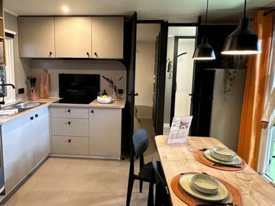 Cliquez pour découvrir toutes les photos de l'HÉBERGEMENT ! mobil-home - Marina Plage photo 5