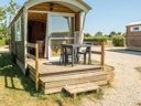 Cliquez pour découvrir toutes les photos de l'HÉBERGEMENT ! hébergement insolite - camping Le Renom photo 4