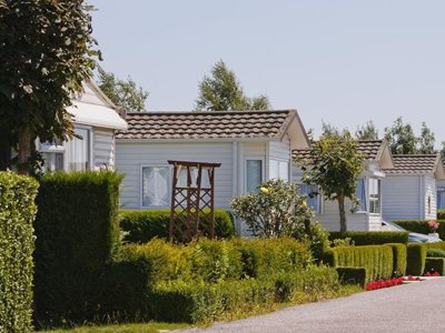 Cliquez pour découvrir toutes les photos de l'ÉTABLISSEMENT ! camping Les Résidences La Becque photo 10