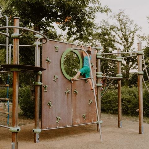 Cliquez pour découvrir toutes les photos de l'ÉTABLISSEMENT ! établissement Le Pont Romain photo 4