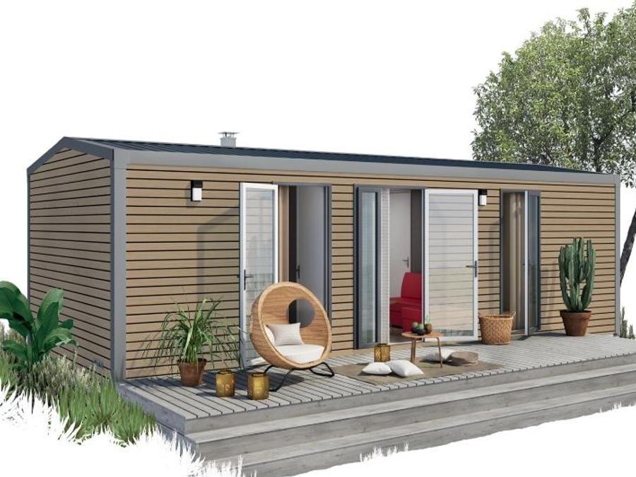 Camping Pas Cher vous présente avec son site Officiel campingpascher.fr, le Camping Le Nid D'Eté classé 4 étoiles, situé sur la commune de Olonne Sur Mer dans le département Vendée (Pays De La Loire) en France. Le camping Le Nid D'Eté vous propose un hébergement de type mobil-home de 33 m² pour 6 personnes avec climatisation (télévision). L'établissement vous propose 63 autres types d'hébergements. Découvrez tous nos séjours à petits prix dans la commune et aux alentours de Olonne Sur Mer du département : Vendée (Pays De La Loire). Les Avis clients pour le Camping Le Nid D'Eté sont excellents avec une note moyenne de 8 sur 10. Piscine couverte, Piscine extérieure, Animations familiales, Club ados, Club enfants, Aire de jeux enfants, Canoë-kayak, Centre équestre, Golf, Jet-ski, Paddle, Ping-pong, Plongée, Pétanque, Salle de fitness, Salle de jeux vidéo, Surf, Terrain multisports, Trampoline, Bar, Dépôt de pain, Plats à emporter, Restaurant, Snack/Bar, Supermarché, Épicerie,... En savoir plus : cliquez-ICI.