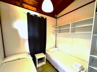 Cliquez pour découvrir toutes les photos de l'HÉBERGEMENT ! bungalow - Resort Els Pins photo 6