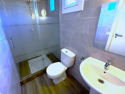 Cliquez pour découvrir toutes les photos de l'HÉBERGEMENT ! bungalow - Resort Els Pins photo 7