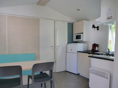 Cliquez pour découvrir toutes les photos de l'HÉBERGEMENT ! mobil-home - La Bourgnatelle photo 2